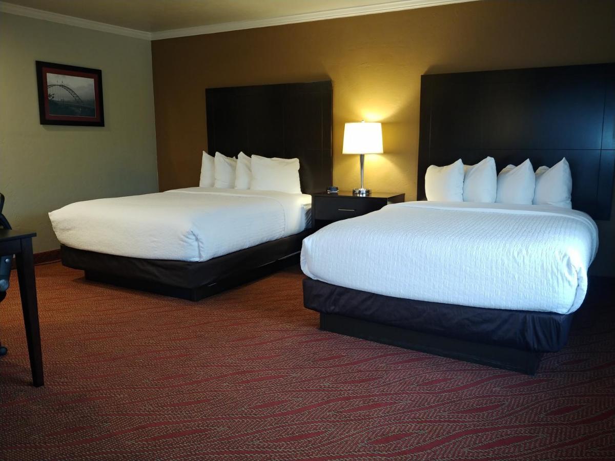 Best Western Plus Parkway Inn Wilsonville Bagian luar foto
