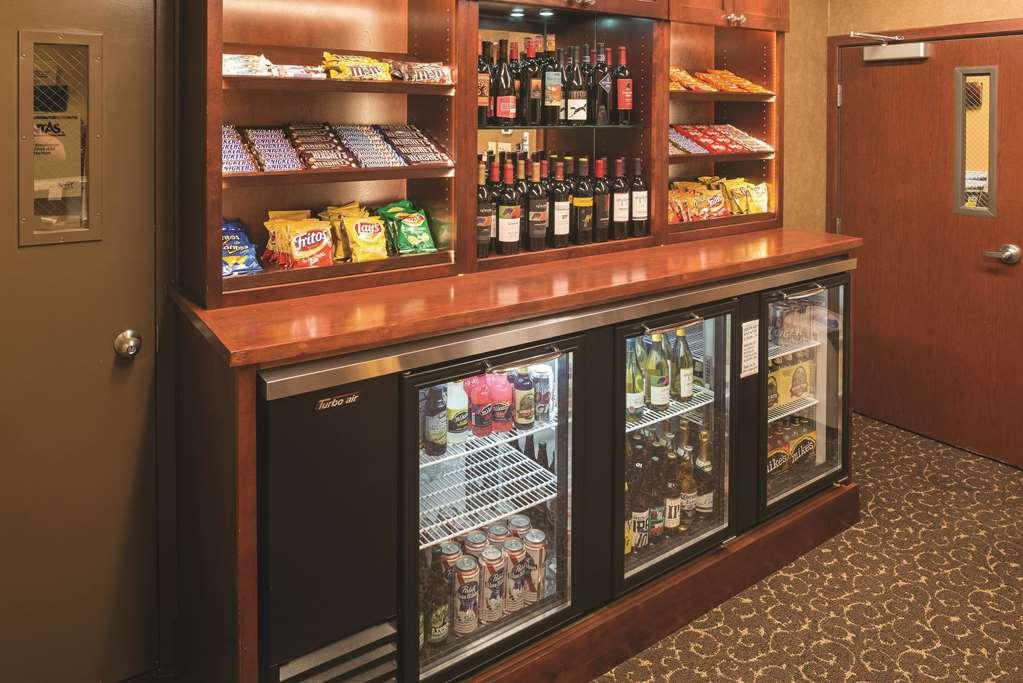 Best Western Plus Parkway Inn Wilsonville Bagian luar foto